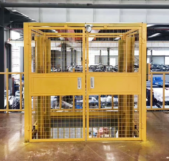 长春智能导轨式升降机亮相